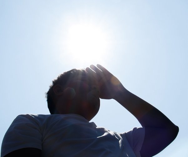 Heat stroke and heat exhaustion: Warning signs, what to do and how to tell the difference