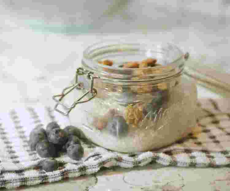Overnight Oats: The Easy Breakfast That Works as Hard as You Do